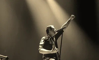 Breaking Benjamin